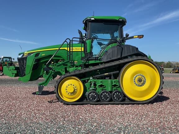 Image of John Deere 8RT 410 equipment image 3