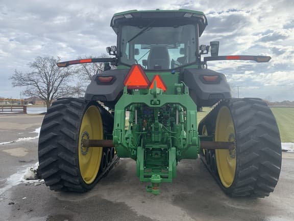 Image of John Deere 8RT 410 equipment image 3