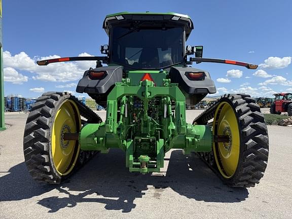 Image of John Deere 8RT 410 equipment image 3