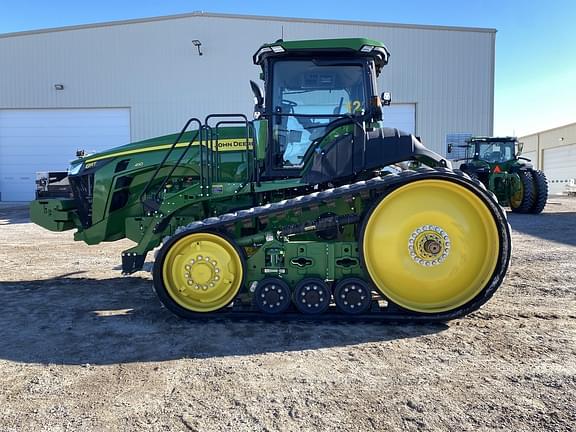 Image of John Deere 8RT 410 equipment image 1