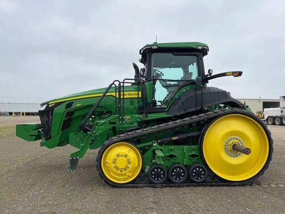 Image of John Deere 8RT 410 equipment image 1