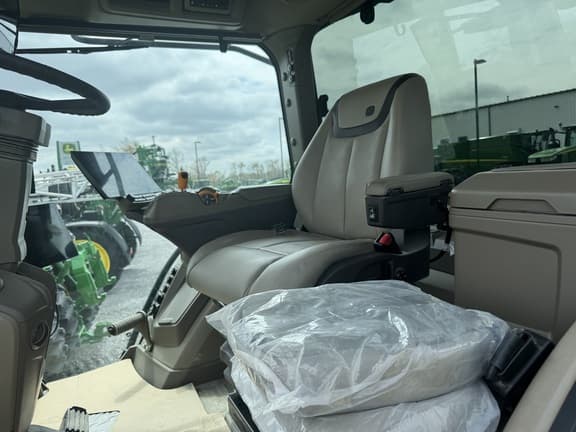 Image of John Deere 8RX 340 equipment image 4