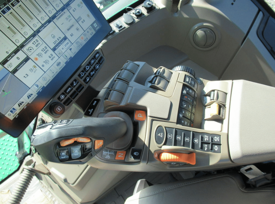 Image of John Deere 8RX 370 Image 1