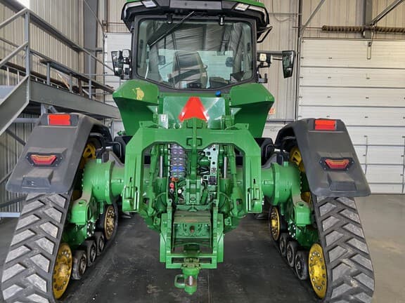 Image of John Deere 8RX 370 equipment image 3