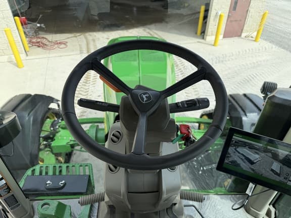 Image of John Deere 8RX 370 equipment image 4