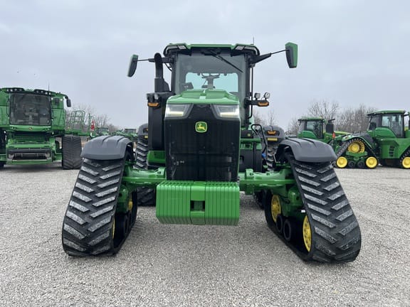 2024 John Deere 8RX 370 Equipment Image0