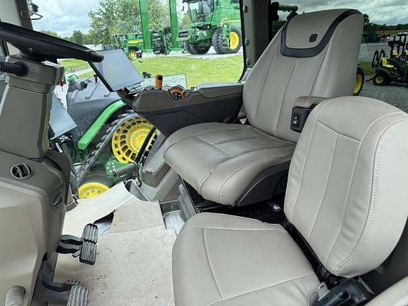 Image of John Deere 8RX 370 equipment image 3