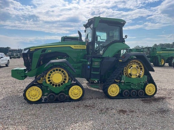 2024 John Deere 8RX 370 Equipment Image0