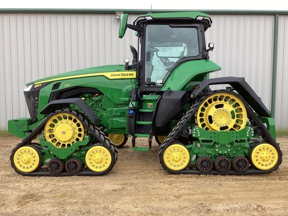 2024 John Deere 8RX 370 Equipment Image0