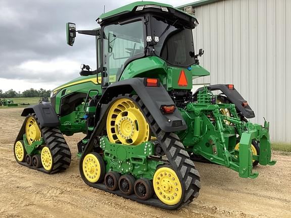 Image of John Deere 8RX 370 equipment image 2