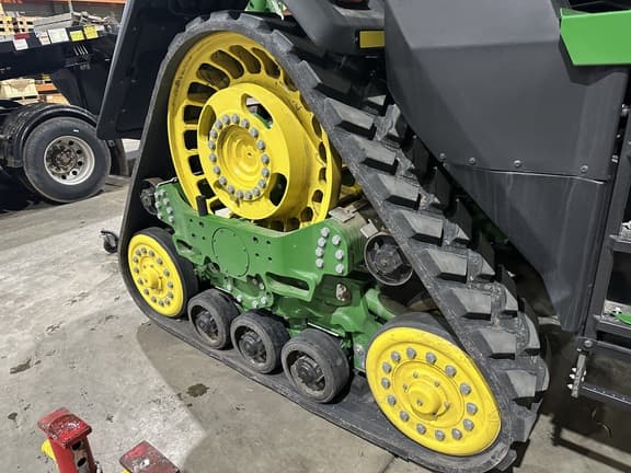 Image of John Deere 8RX 370 equipment image 4