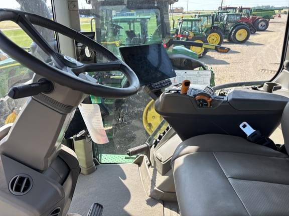 Image of John Deere 8RX 410 equipment image 3