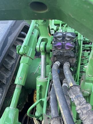 Image of John Deere 8RX 410 equipment image 2