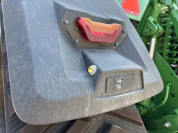 Image of John Deere 8RX 410 equipment image 1