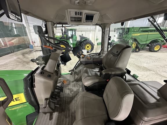 Image of John Deere 8RX 410 equipment image 4
