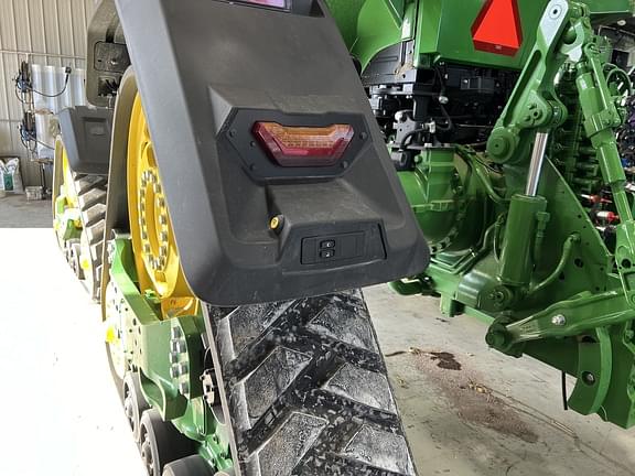 Image of John Deere 8RX 410 equipment image 4