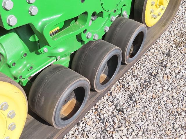 Image of John Deere 8RX 410 equipment image 2