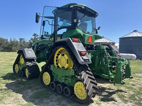 Image of John Deere 8RX 410 equipment image 2