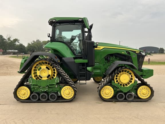 Image of John Deere 8RX 410 equipment image 2
