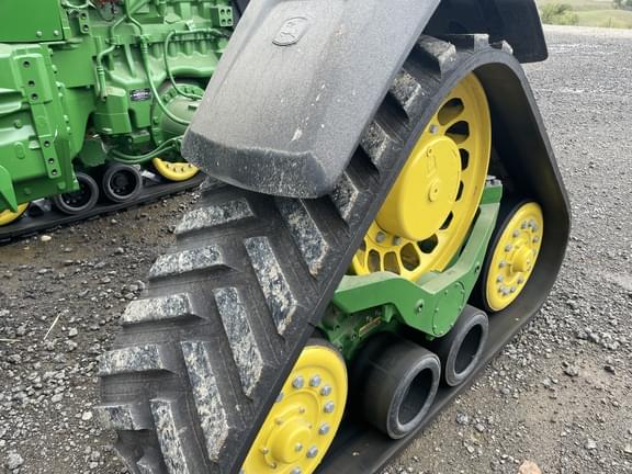 Image of John Deere 8RX 410 equipment image 2