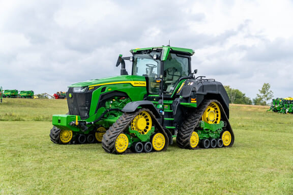 2024 John Deere 8RX 410 Equipment Image0