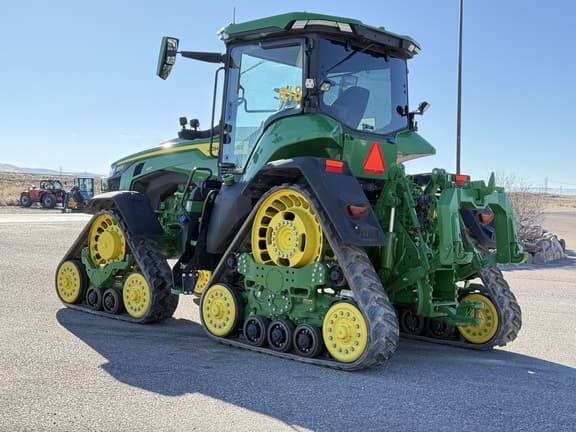 Image of John Deere 8RX 410 equipment image 2