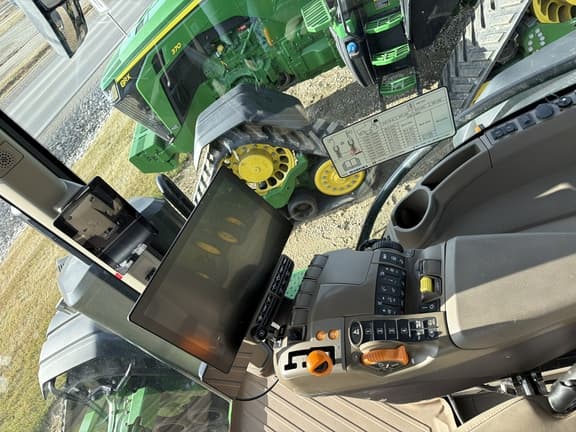Image of John Deere 8RX 410 equipment image 3