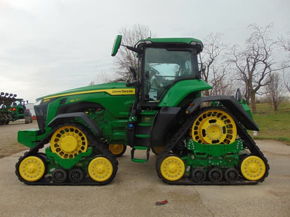 Image of John Deere 8RX 410 equipment image 2