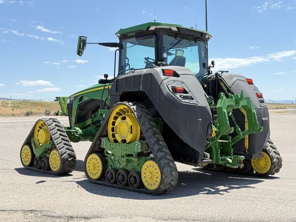 Image of John Deere 8RX 410 equipment image 2