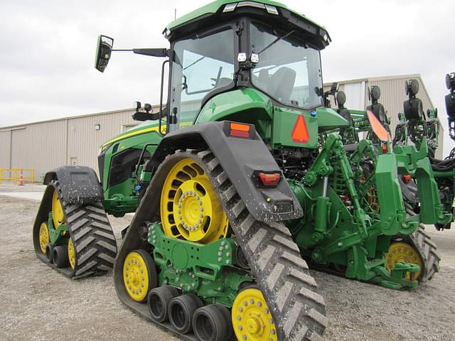 Image of John Deere 8RX 410 equipment image 4