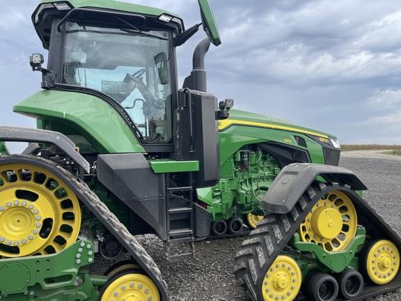 Image of John Deere 8RX 410 equipment image 2