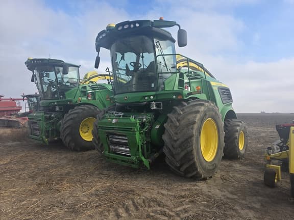 Image of John Deere 9700 Primary image