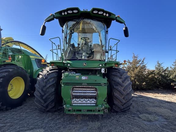 Image of John Deere 9700 equipment image 4
