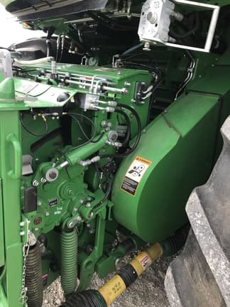 Image of John Deere 9700 equipment image 4