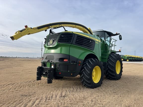 Image of John Deere 9700 equipment image 2