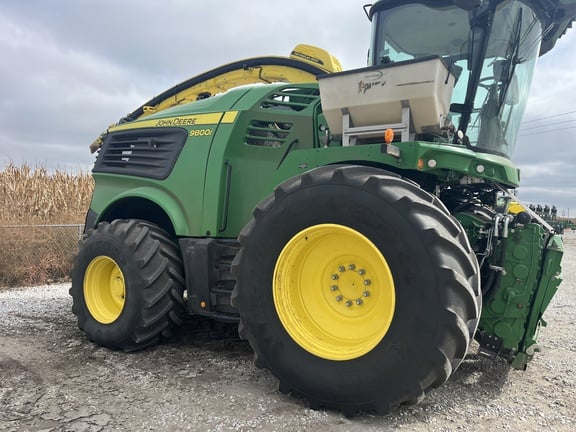 2024 John Deere 9800 Equipment Image0