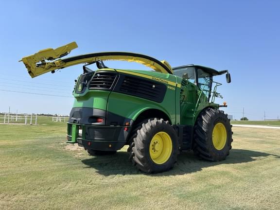 Image of John Deere 9900 equipment image 2