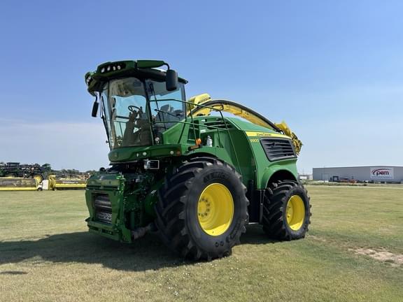 Image of John Deere 9900 Primary image