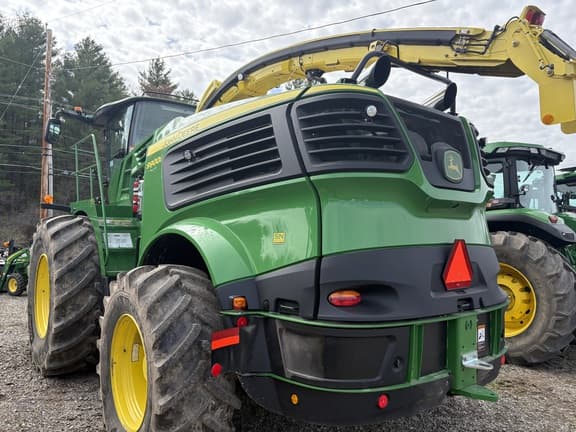 Image of John Deere 9900 equipment image 1