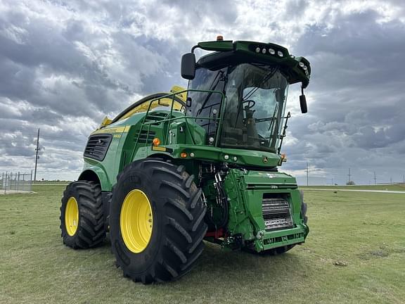 Image of John Deere 9900i equipment image 1