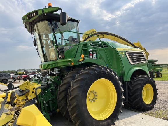 Image of John Deere 9900i equipment image 1