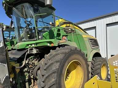 Forage Harvesters - Self Propelled