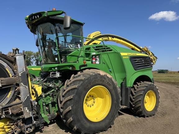 Image of John Deere 9900 Primary image