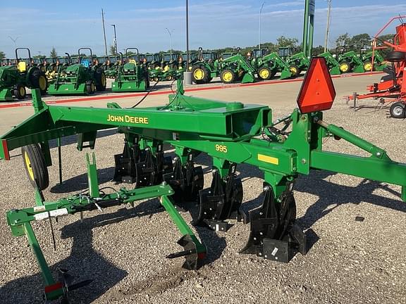 Image of John Deere 995 equipment image 3