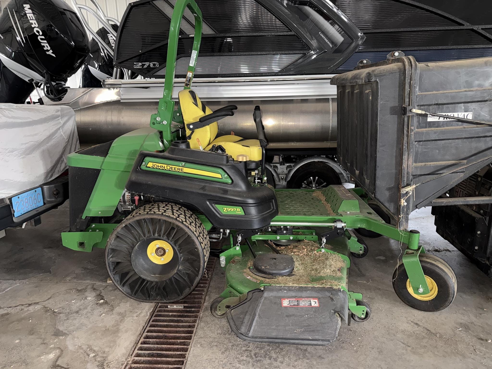 2024 John Deere 997 Equipment Image0