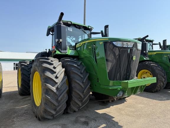 Image of John Deere 9R 390 Primary image