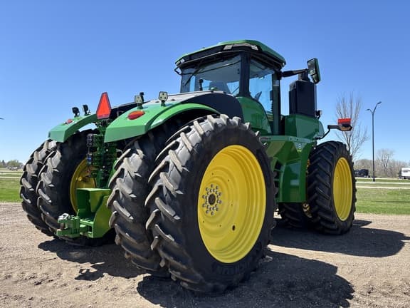 Image of John Deere 9R 440 equipment image 2