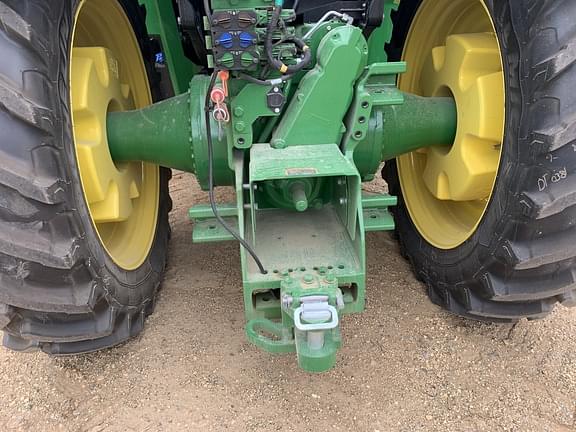 Image of John Deere 9R 440 equipment image 4