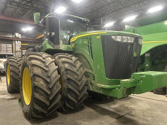Image of John Deere 9R 440 equipment image 4