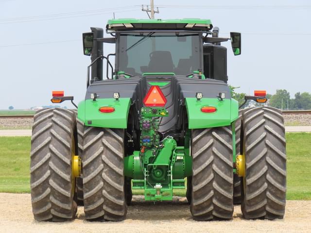 Image of John Deere 9R 440 equipment image 3